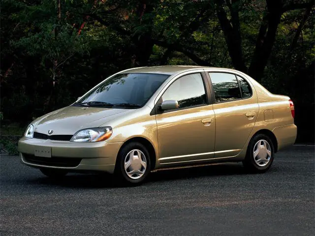 Toyota Platz (NCP12, NCP16, SCP11) 1 поколение, седан (08.1999 - 07.2002)